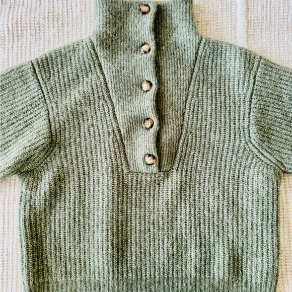 EUC Sezane Micky Jumper in Green XS No Flaws! - Picture 4 of 10